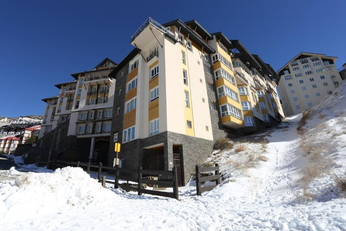 Miramar Ski A Pie De Pista - Atico Precioso Con Piscina Sierra Nevada Exterior photo